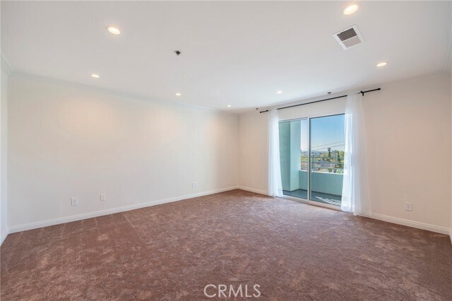 Building Photo - 10336 Wilshire Blvd