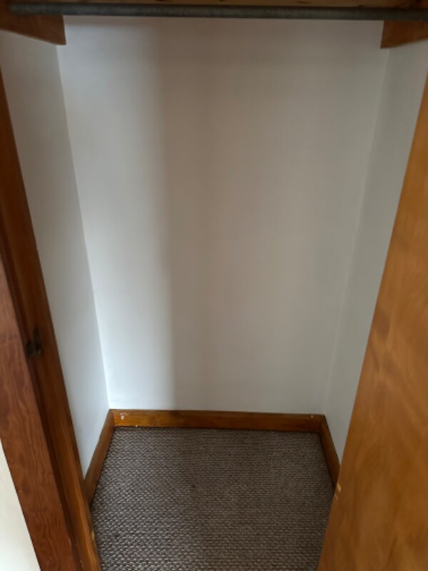 Building Photo - 745 Naylor Ave