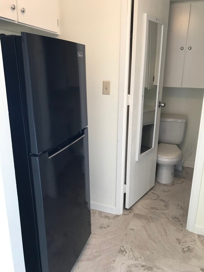 Building Photo - 2888 Ala Ilima St