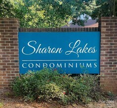 Building Photo - 1 bedroom/ 1 bathroom condo for ONLY $1050...