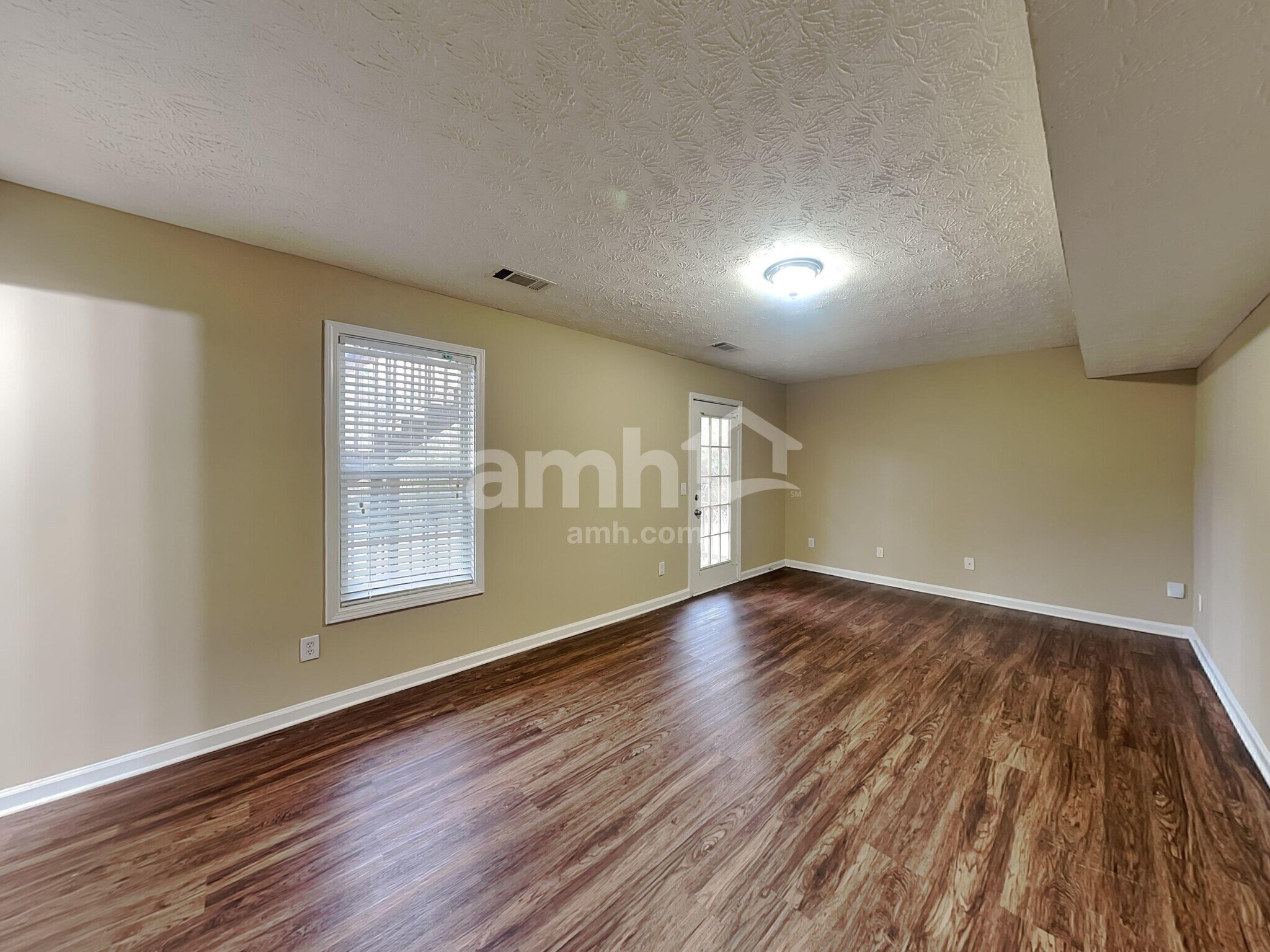 Building Photo - 5135 Thorin Oak Cir