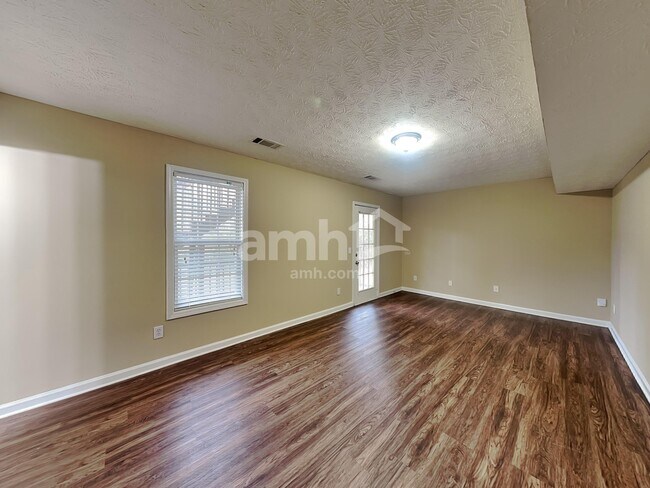 Building Photo - 5135 Thorin Oak Cir