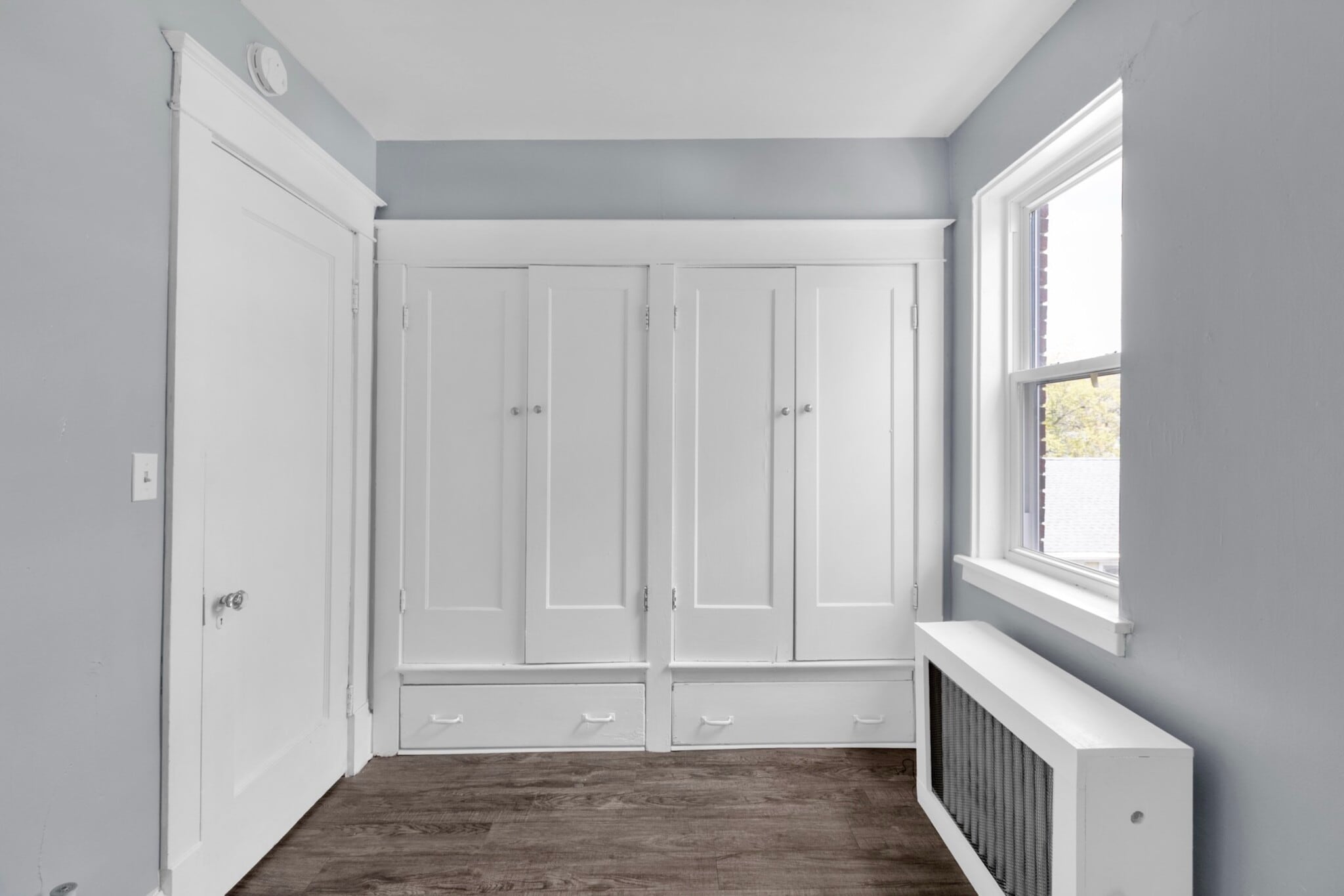 Building Photo - 2803 Main St