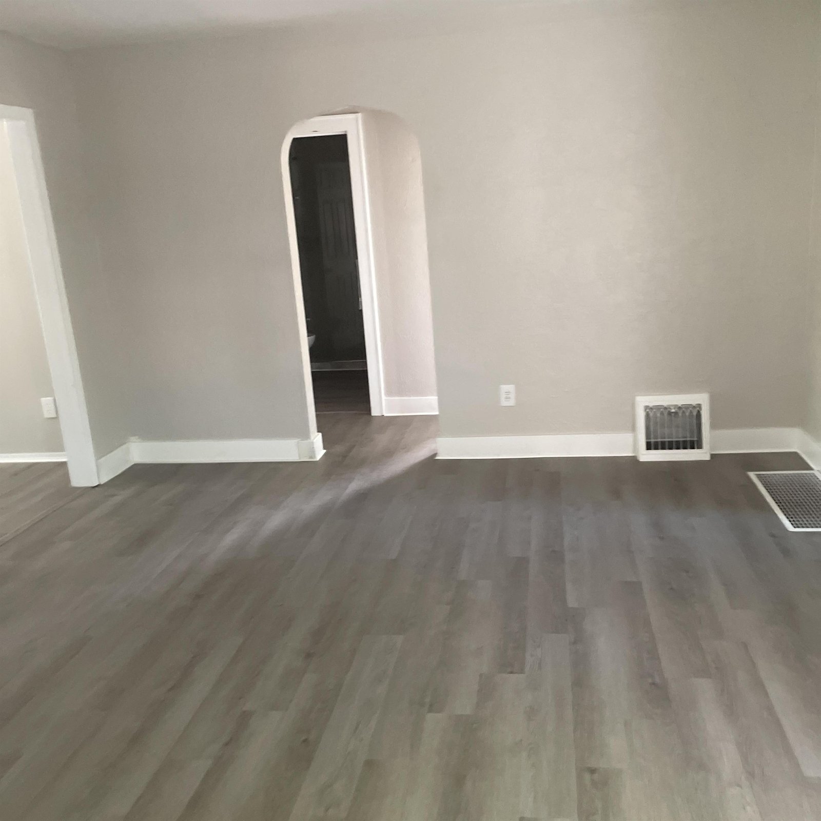 Building Photo - 2313 W Herold Ave