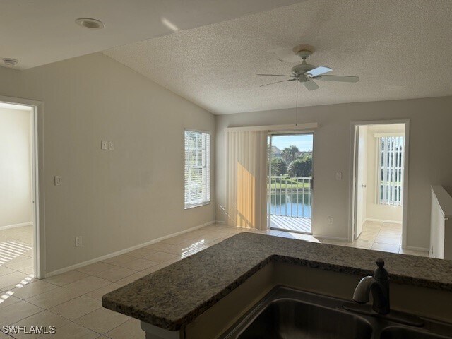 Building Photo - 153 Santa Clara Dr