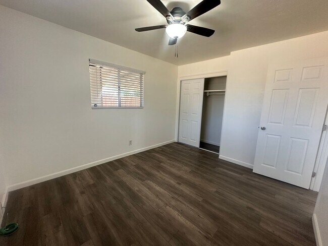Building Photo - NW Visalia Charming home coming soon!
