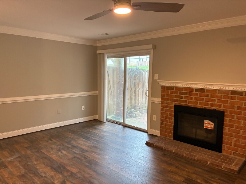 Building Photo - 6165 Green Hollow Ct