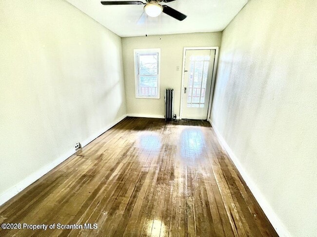 Building Photo - 636 Beech St