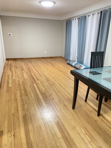 Building Photo - 5300 Harmony Ln