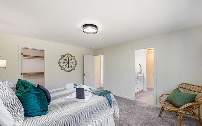 Building Photo - Beautiful 4 bedroom in Bonney Lake WA - Ap...