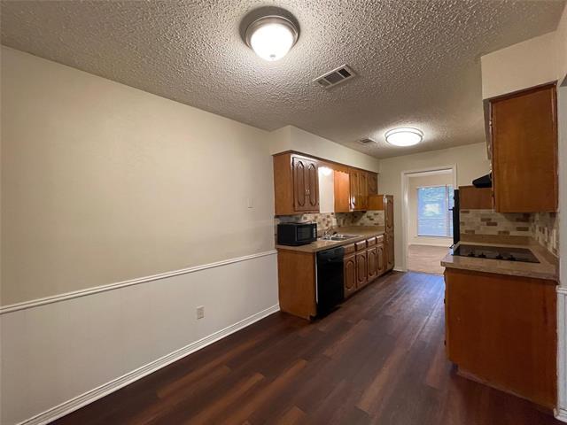 Building Photo - 120 Shadybrook Dr