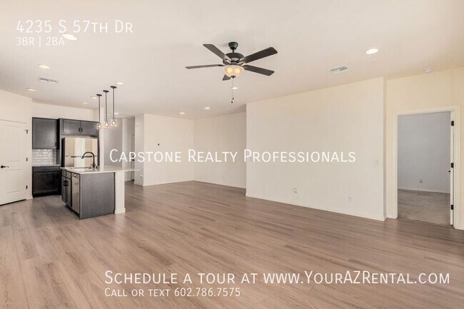 Building Photo - 4235 S 57th Dr