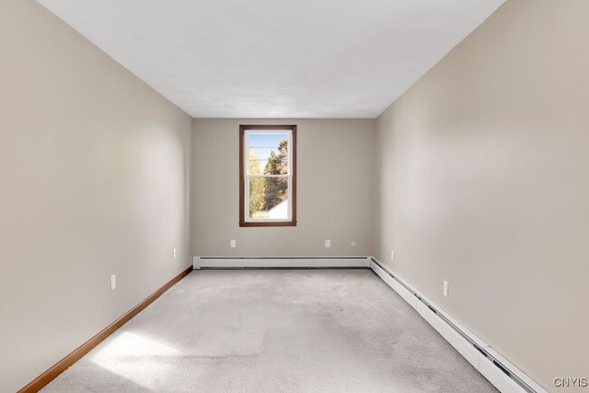 Building Photo - 17 Walcott St