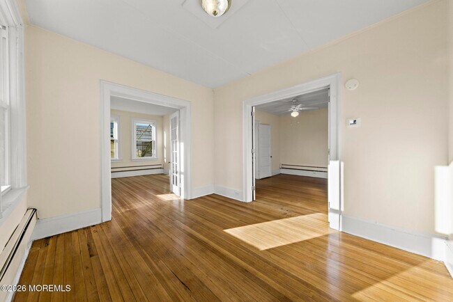 Building Photo - 98 First Ave