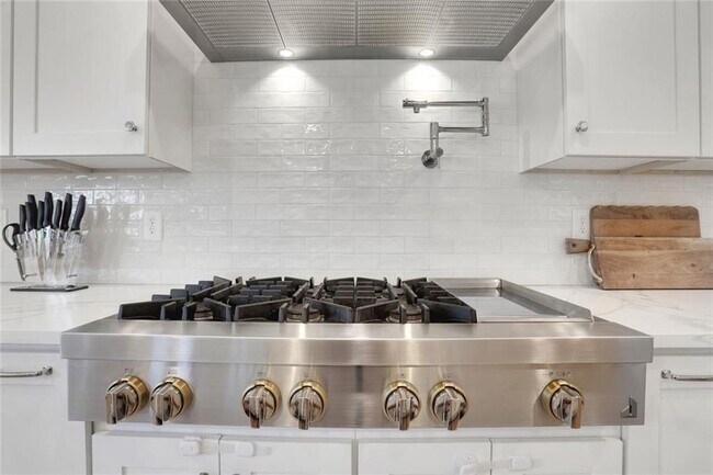 Building Photo - 1200 Moores Mill Rd NW