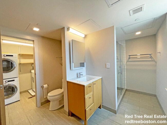 Building Photo - 125 Mount Auburn St