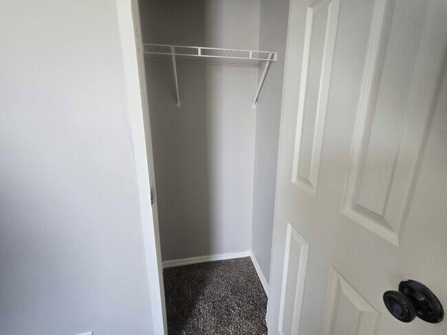 Building Photo - 3510 N 9th St