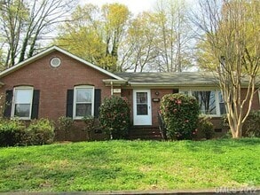 Building Photo - 6512 Springfield Dr