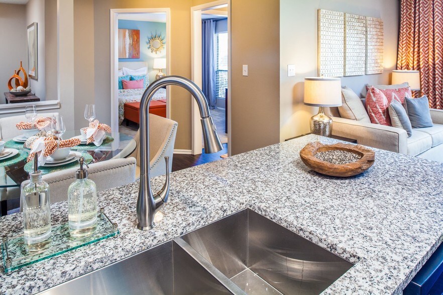 Sardis Place at Matthews by Cortland 2808 Cross Point Cir Matthews NC