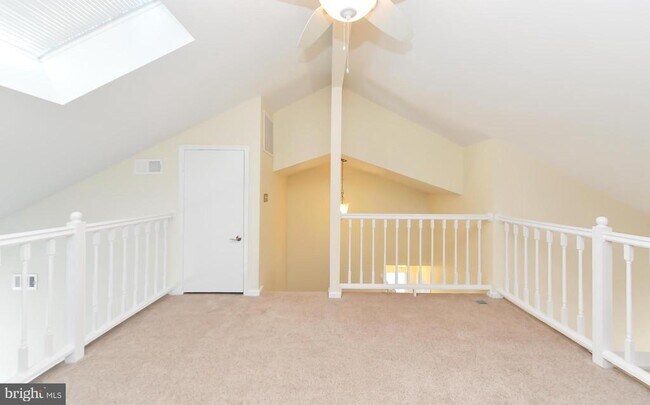 Building Photo - 2810 Yarling Ct