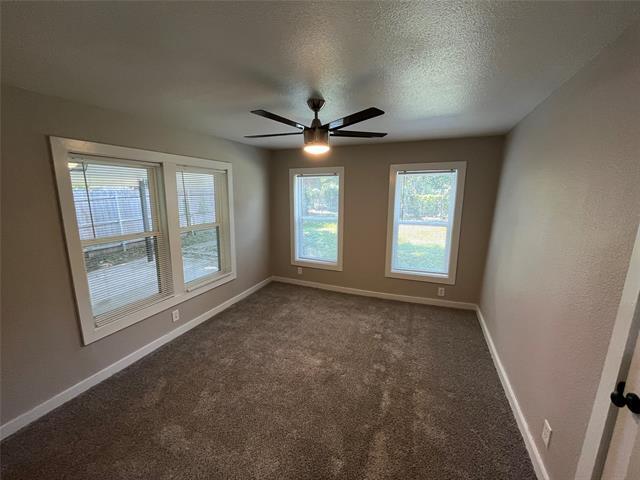 Building Photo - 1138 Elmdale Pl