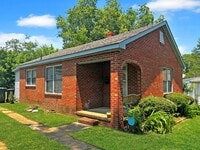 Building Photo - 322 W Irvine Ave