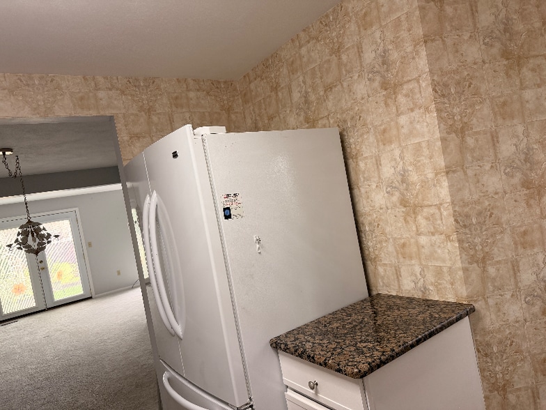 Building Photo - 8230 Beehive Cir