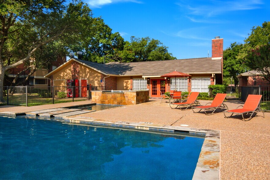 Bridgeport 5440 N Jim Miller Rd Dallas TX 75227 Apartment Finder