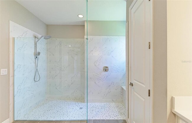 Building Photo - 4745 Antrim Dr
