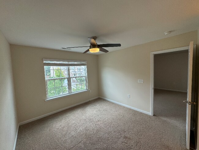 Building Photo - 925 Lemster Lane
