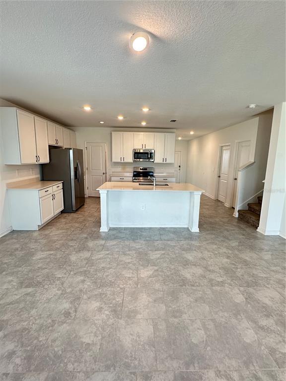 Building Photo - 5017 Worchester Dr