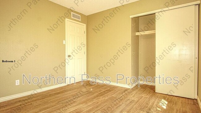 Building Photo - 4900 Sagittarius Ave