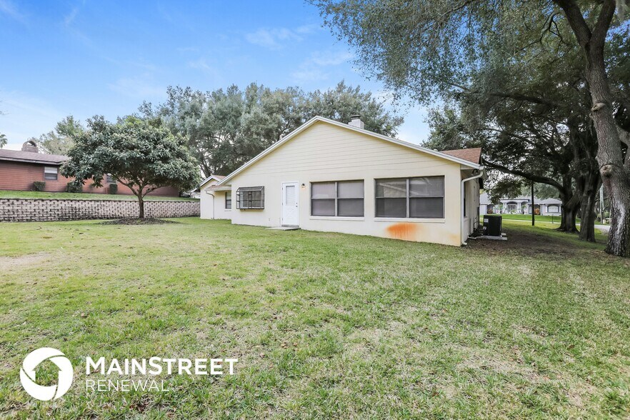 Building Photo - 12823 Anderson Hill Rd