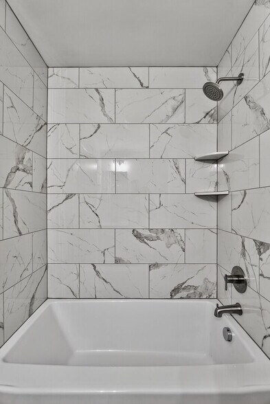 Building Photo - 517 Cooper Rd