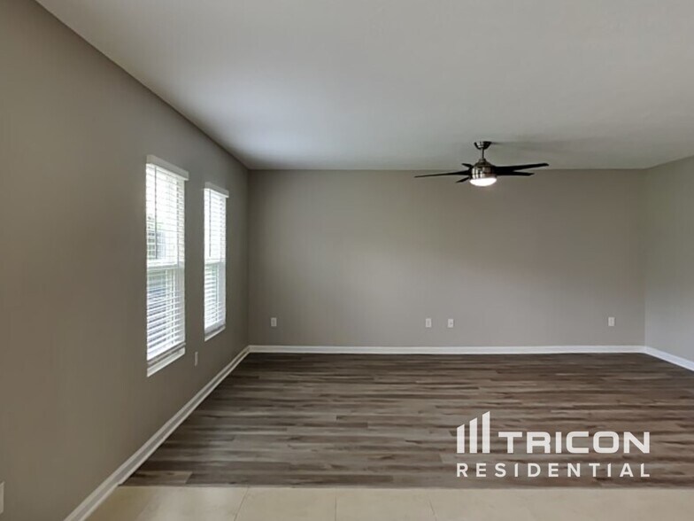 Building Photo - 297 Sawmill Landing Dr