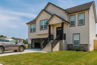 Building Photo - 511 Ayden Ln