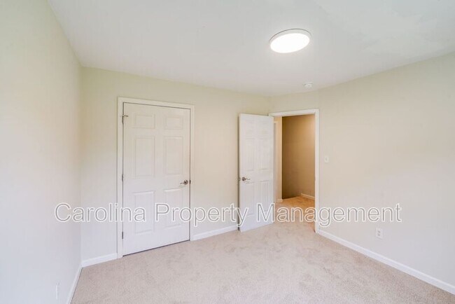 Building Photo - 3425 Anson St