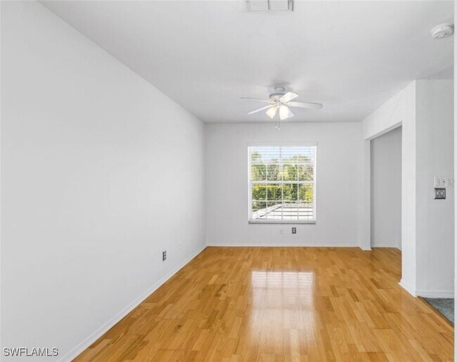 Building Photo - 3730 Fieldstone Blvd
