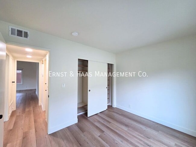 Building Photo - 12512 Cuesta Dr