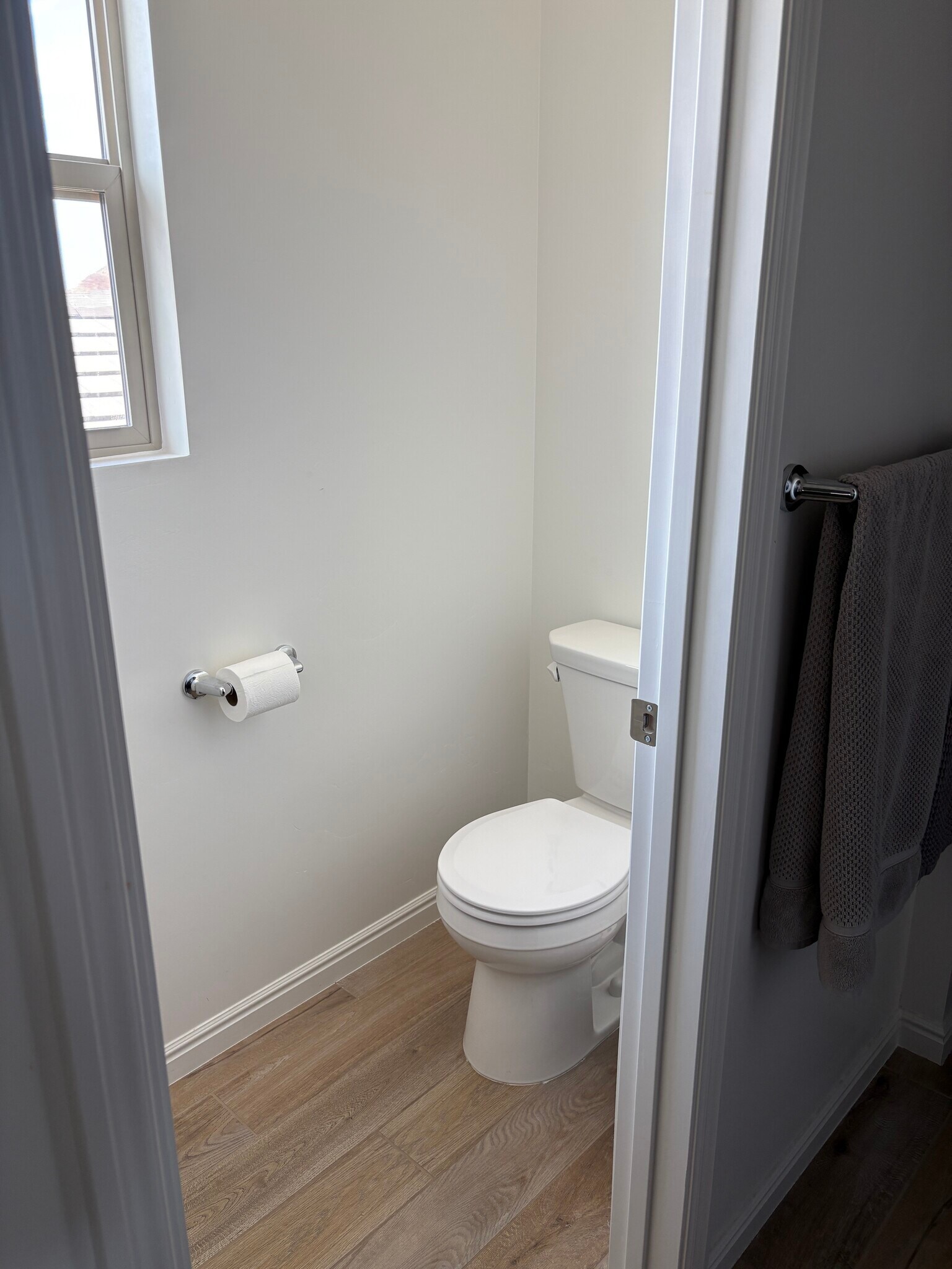 Building Photo - 391 S Deep Creek Dr