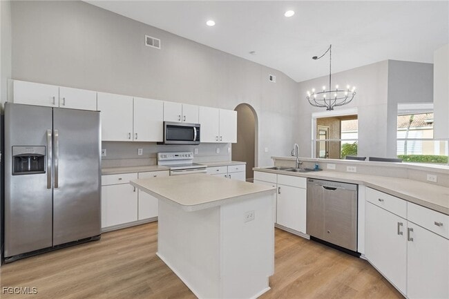 Building Photo - 16905 Colony Lakes Blvd