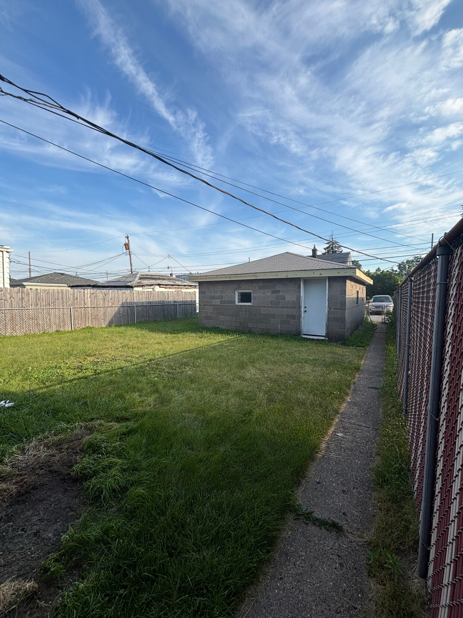 Building Photo - 1538 Shell St