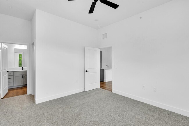 Building Photo - 1507 Forward Dr