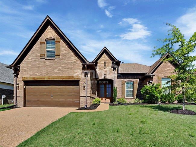 Building Photo - 45 Donna Lyn Dr