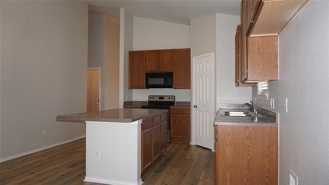 Building Photo - 5839 Midnight Ln