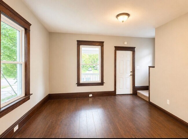 Building Photo - 3 Bedroom 1 Bathroom single family Home for Rent