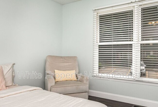 Building Photo - 112 Ashbrooke Dr