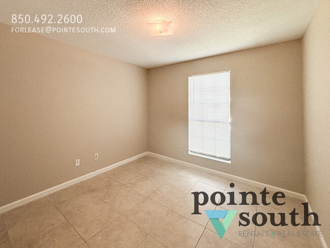 Building Photo - 6392 Schoel Ln