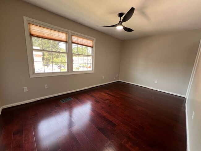 Building Photo - 8501 Westover Ct