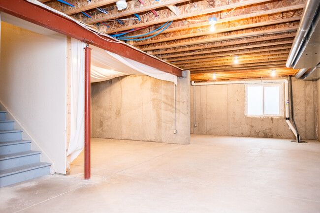 Unfinshed Basement - 6806 W 3rd St